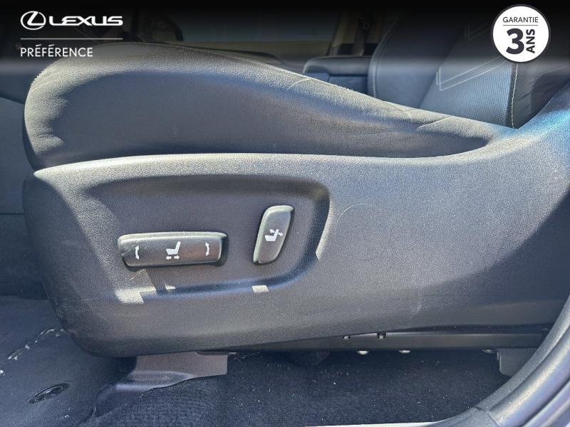 Photo 19 de l’annonce de LEXUS NX d’occasion à vendre à MONTFAVET