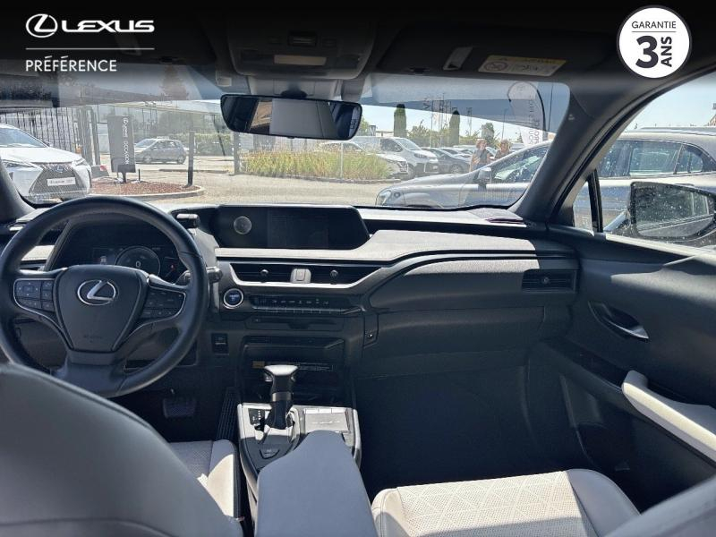 Photo 5 de l’annonce de LEXUS UX d’occasion à vendre à MONTFAVET