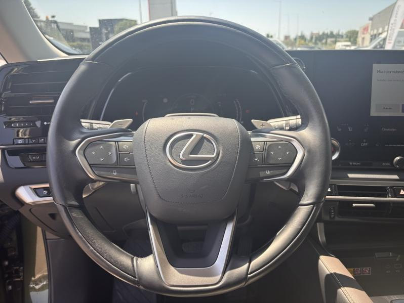 Photo 13 de l’annonce de LEXUS RX d’occasion à vendre à MONTFAVET
