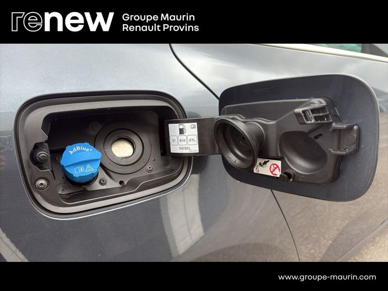 Photo 12 de l’annonce de RENAULT Megane Estate d’occasion à vendre à PROVINS