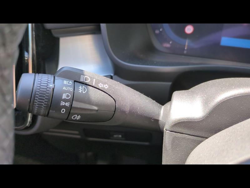 Photo 15 de l’annonce de VOLVO XC40 d’occasion à vendre à FRÉJUS