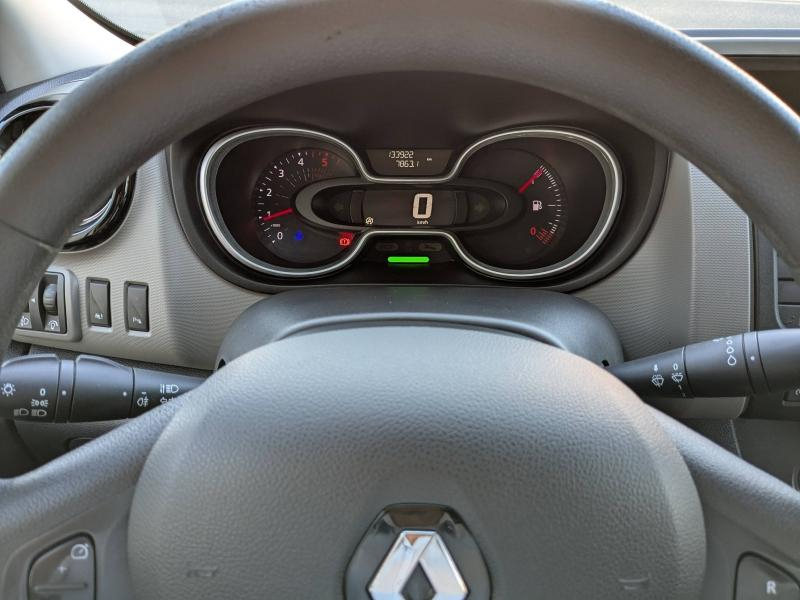 Photo 11 de l’annonce de RENAULT Trafic Fg VUL d’occasion à vendre à MANOSQUE
