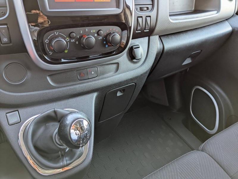 Photo 13 de l’annonce de RENAULT Trafic Fg VUL d’occasion à vendre à MANOSQUE