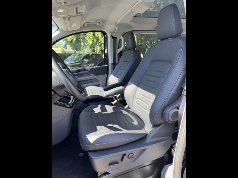 Photo 13 de l’annonce de FORD Tourneo Custom d’occasion à vendre à TOULON