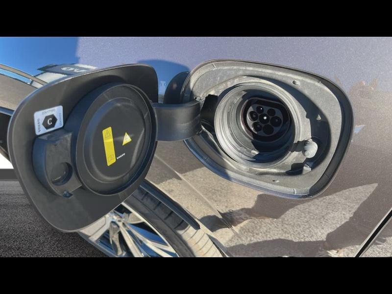 Photo 5 de l’annonce de VOLVO XC60 d’occasion à vendre à TOULON