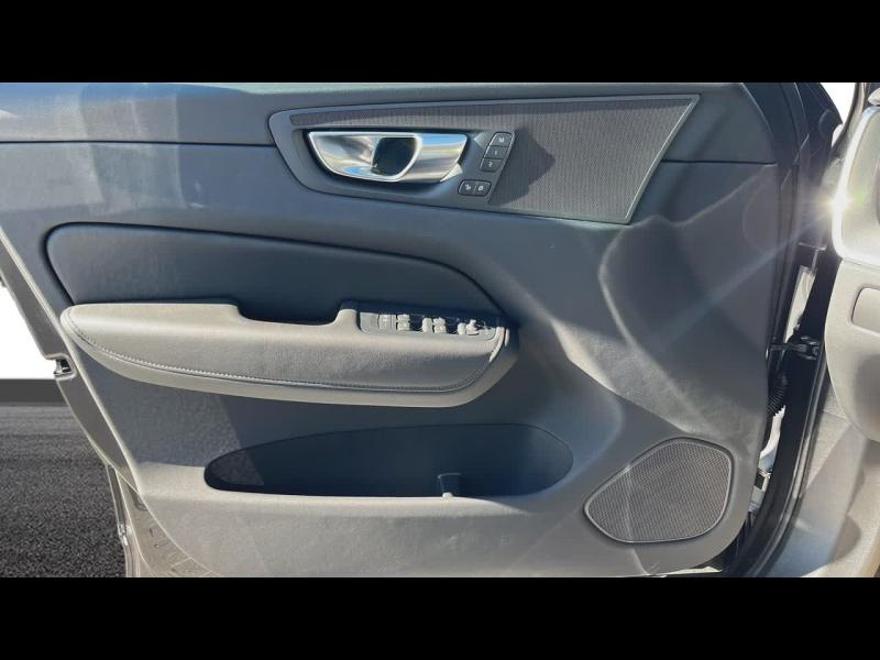 Photo 15 de l’annonce de VOLVO XC60 d’occasion à vendre à TOULON