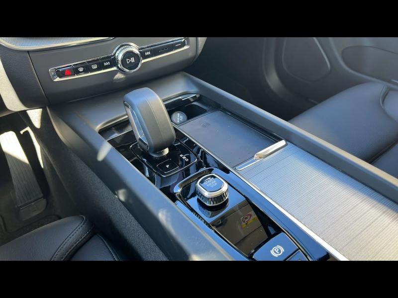 Photo 18 de l’annonce de VOLVO XC60 d’occasion à vendre à TOULON