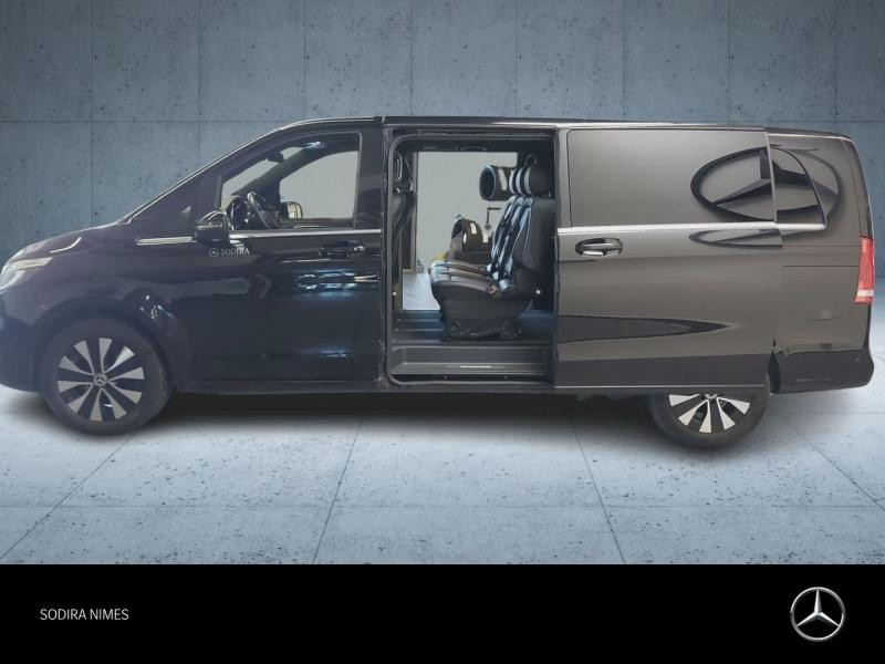 Photo 9 de l’annonce de MERCEDES-BENZ Classe V d’occasion à vendre à NIMES