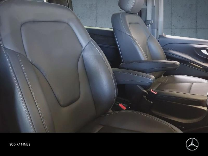 Photo 12 de l’annonce de MERCEDES-BENZ Classe V d’occasion à vendre à NIMES