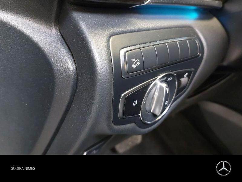 Photo 17 de l’annonce de MERCEDES-BENZ Classe V d’occasion à vendre à NIMES