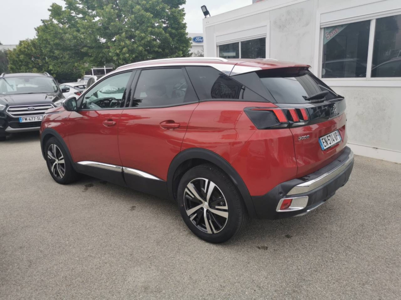Photo 4 de l’annonce de PEUGEOT 3008 d’occasion à vendre à MARSEILLE