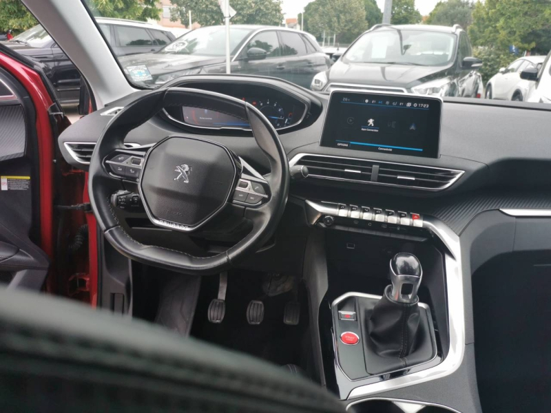 Photo 7 de l’annonce de PEUGEOT 3008 d’occasion à vendre à MARSEILLE