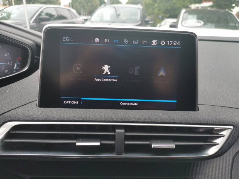 Photo 13 de l’annonce de PEUGEOT 3008 d’occasion à vendre à MARSEILLE