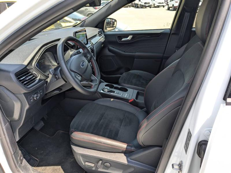 Photo 6 de l’annonce de FORD Kuga d’occasion à vendre à AUBAGNE