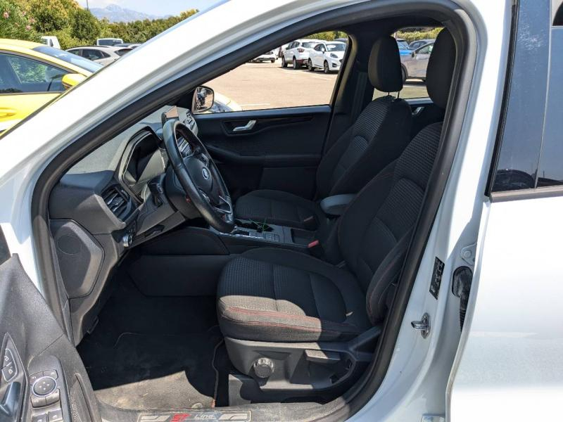 Photo 10 de l’annonce de FORD Kuga d’occasion à vendre à AUBAGNE