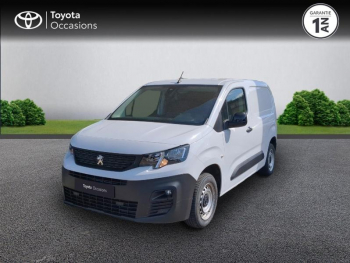 En savoir plus sur cette annonce de PEUGEOT Partner M 650kg BlueHDi 100ch S&S Cabine Multiflex 3 places Pack Asphalt Connect d’occasion PEUGEOT Partner d’occasion à vendre à ARLES