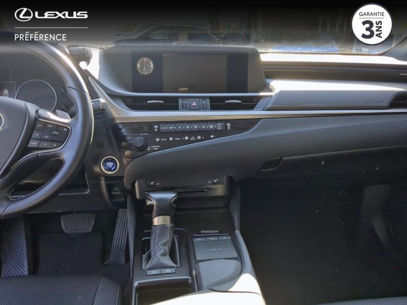 Photo 5 de l’annonce de LEXUS ES d’occasion à vendre à MONTFAVET