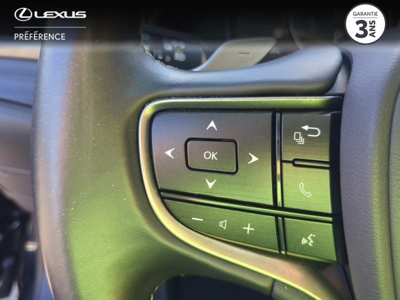 Photo 10 de l’annonce de LEXUS ES d’occasion à vendre à MONTFAVET