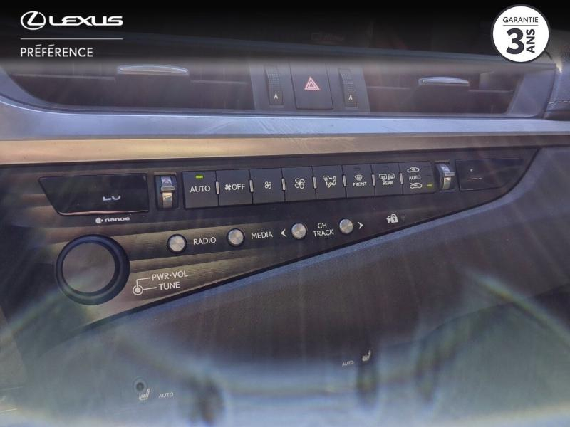 Photo 11 de l’annonce de LEXUS ES d’occasion à vendre à MONTFAVET