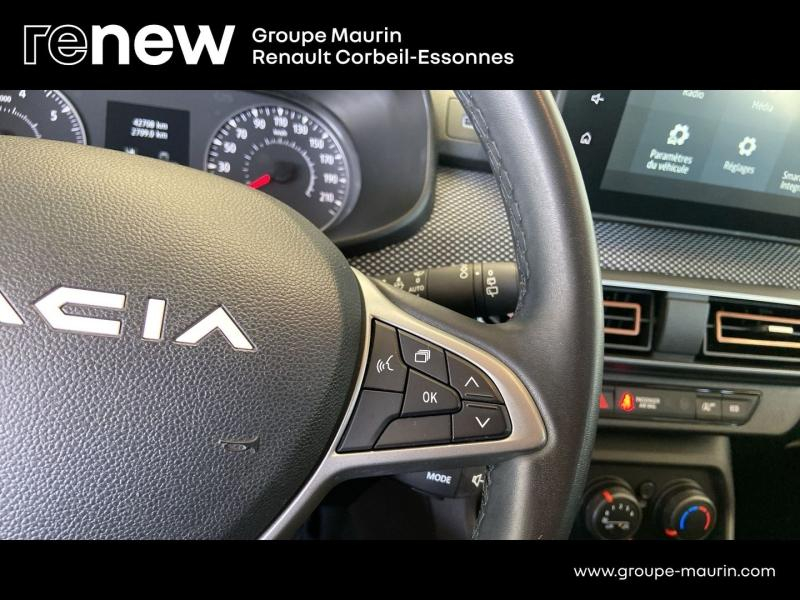 Photo 12 de l’annonce de DACIA Sandero d’occasion à vendre à CORBEIL-ESSONNES