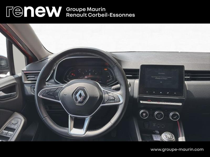Photo 15 de l’annonce de RENAULT Clio d’occasion à vendre à CORBEIL-ESSONNES