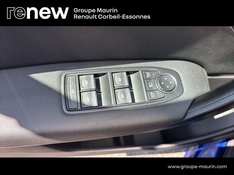 Photo 16 de l’annonce de RENAULT Captur d’occasion à vendre à CORBEIL-ESSONNES