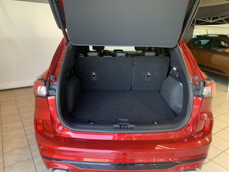 Photo 6 de l’annonce de FORD Kuga d’occasion à vendre à CHENNEVIÈRES-SUR-MARNE