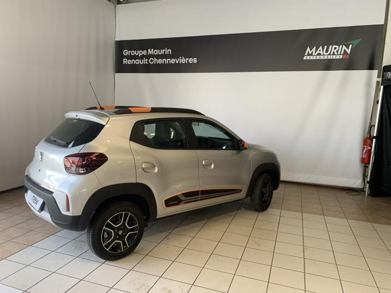 Photo 6 de l’annonce de DACIA Spring d’occasion à vendre à CHENNEVIÈRES-SUR-MARNE