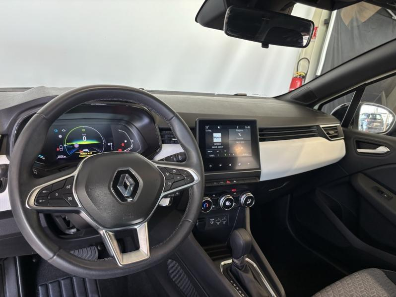 Photo 6 de l’annonce de RENAULT Clio d’occasion à vendre à CHENNEVIÈRES-SUR-MARNE
