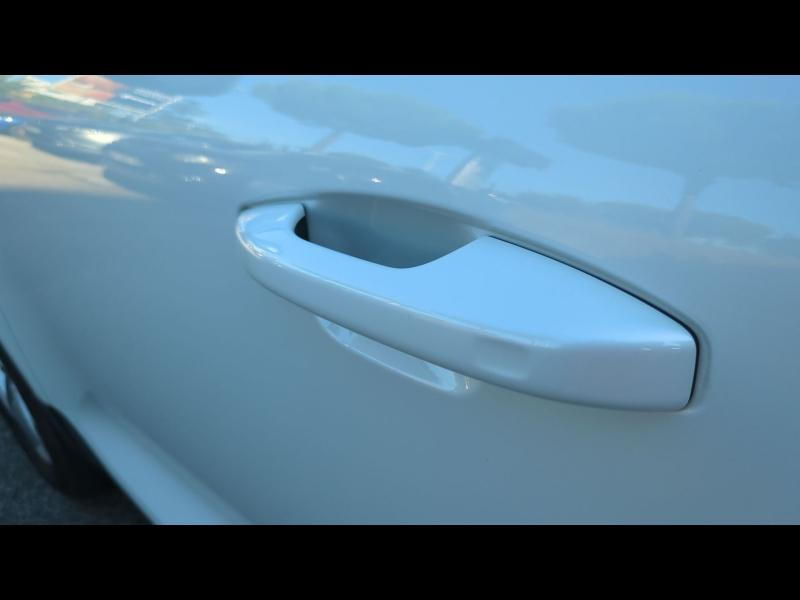 Photo 11 de l’annonce de VOLVO XC40 d’occasion à vendre à FRÉJUS
