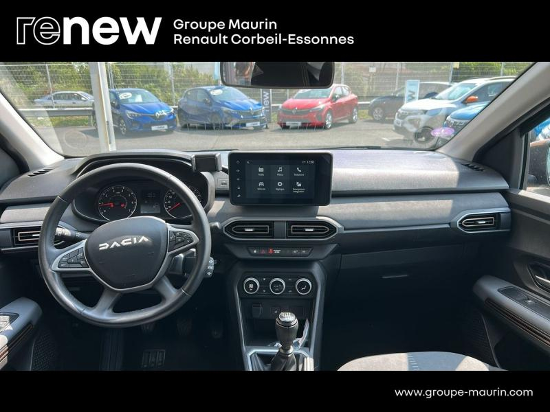 Photo 11 de l’annonce de DACIA Sandero d’occasion à vendre à CORBEIL-ESSONNES