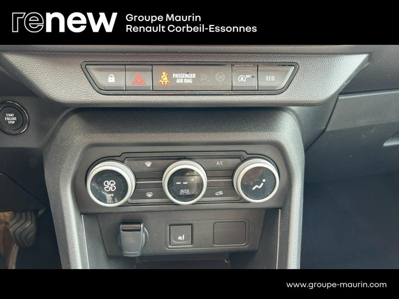 Photo 16 de l’annonce de DACIA Sandero d’occasion à vendre à CORBEIL-ESSONNES