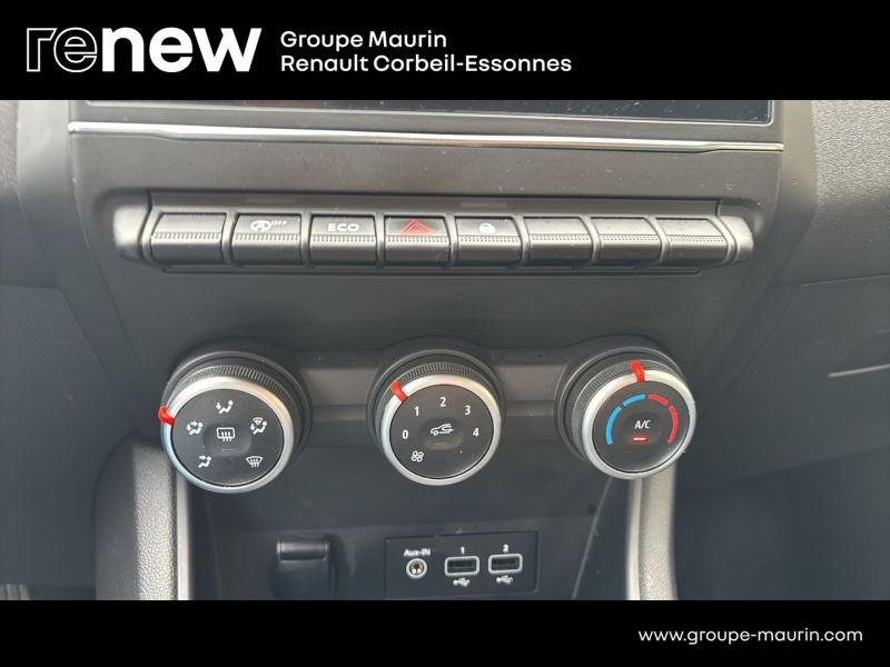 Photo 20 de l’annonce de RENAULT Captur d’occasion à vendre à CORBEIL-ESSONNES
