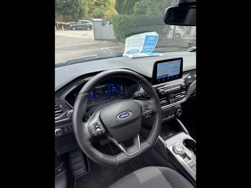 Photo 14 de l’annonce de FORD Kuga d’occasion à vendre à TOULON