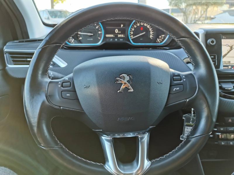 Photo 10 de l’annonce de PEUGEOT 2008 d’occasion à vendre à NÎMES