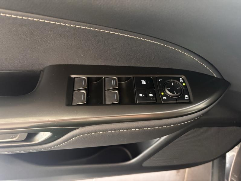 Photo 11 de l’annonce de LEXUS NX d’occasion à vendre à MONTFAVET