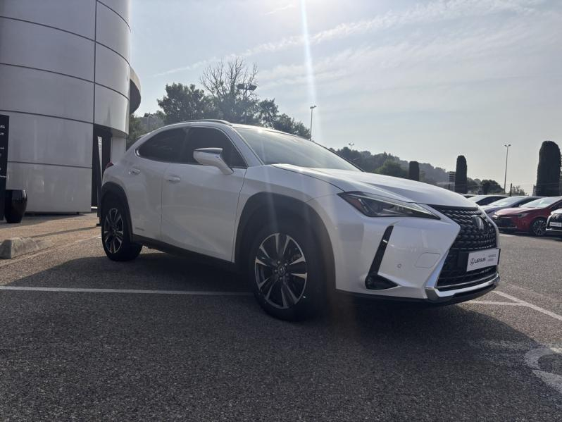 Photo 4 de l’annonce de LEXUS UX d’occasion à vendre à MONTFAVET