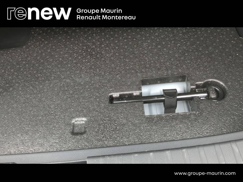 Photo 15 de l’annonce de RENAULT Arkana d’occasion à vendre à VARENNES SUR SEINE