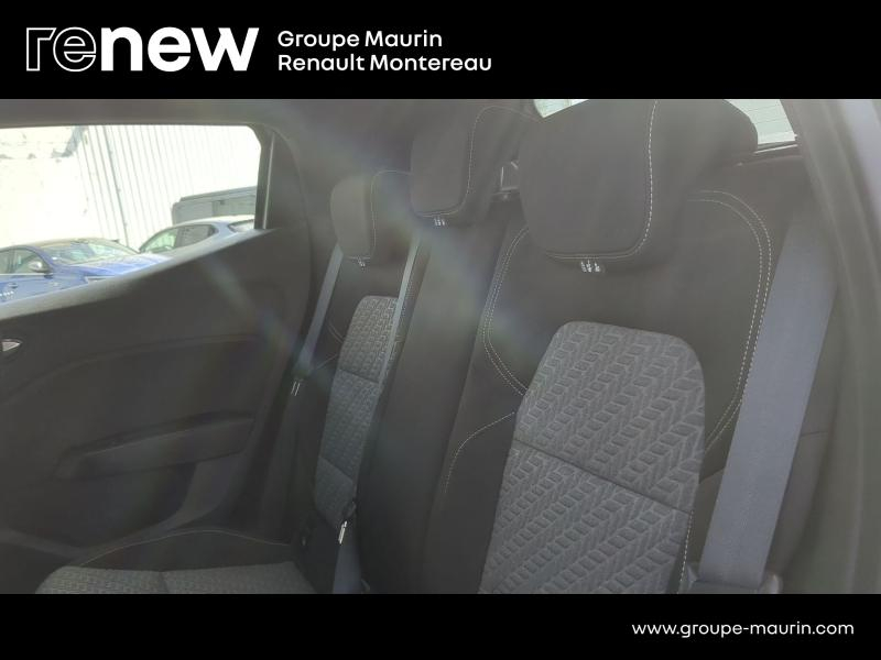 Photo 11 de l’annonce de RENAULT Clio d’occasion à vendre à VARENNES SUR SEINE