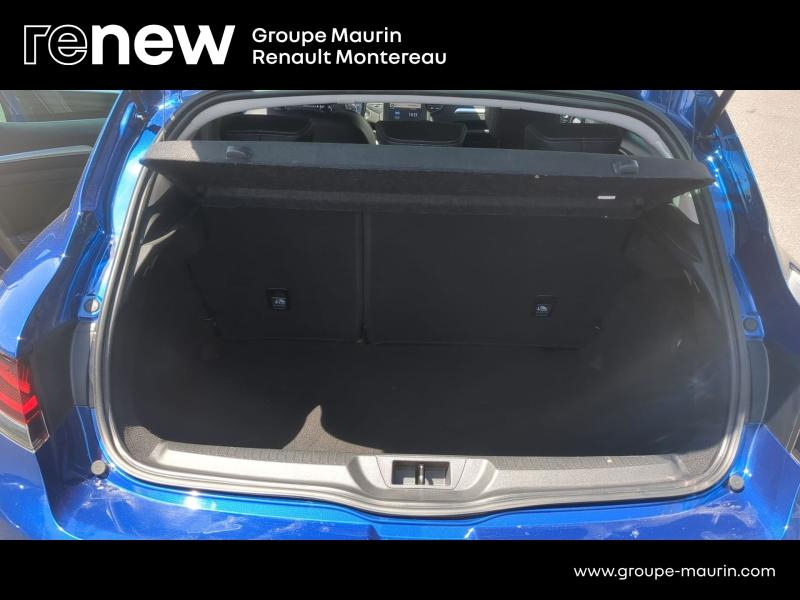 Photo 13 de l’annonce de RENAULT Megane d’occasion à vendre à VARENNES SUR SEINE