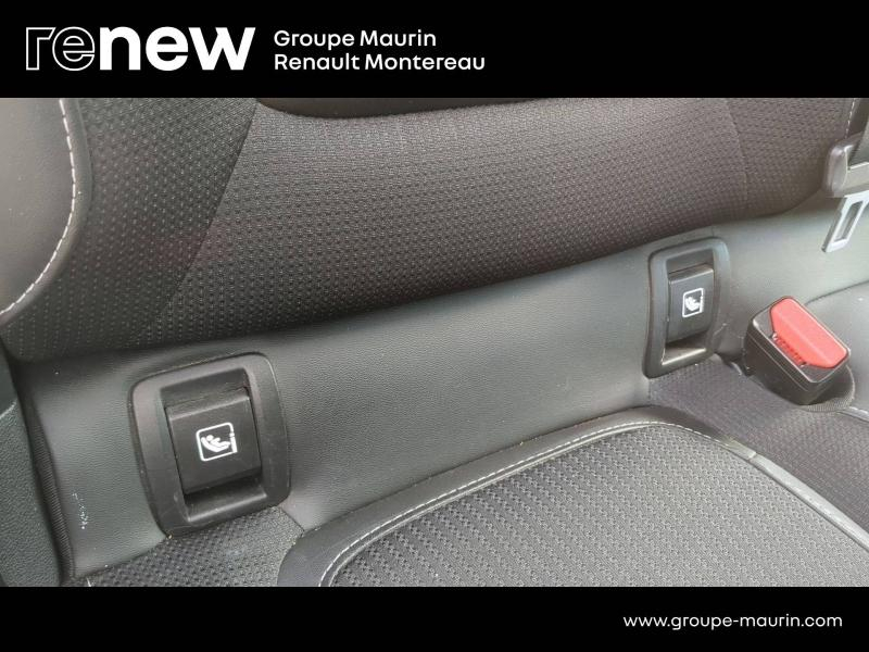 Photo 20 de l’annonce de RENAULT Megane d’occasion à vendre à VARENNES SUR SEINE