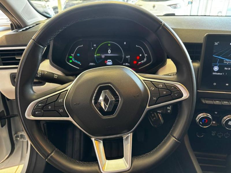 Photo 5 de l’annonce de RENAULT Clio d’occasion à vendre à CHENNEVIÈRES-SUR-MARNE