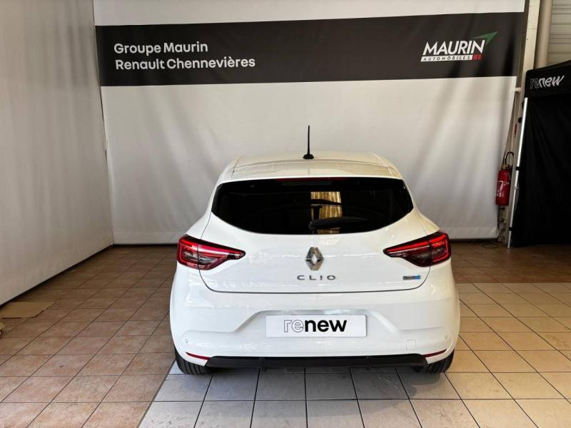 Photo 10 de l’annonce de RENAULT Clio d’occasion à vendre à CHENNEVIÈRES-SUR-MARNE