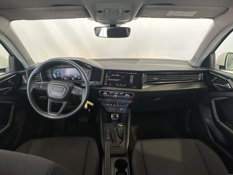 Photo 7 de l’annonce de AUDI A1 Sportback d’occasion à vendre à CHENNEVIÈRES-SUR-MARNE