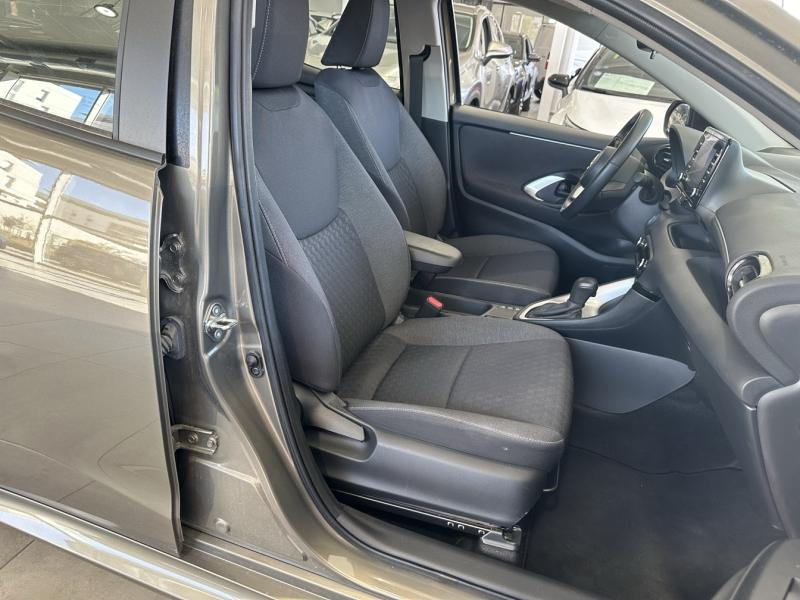 Photo 16 de l’annonce de TOYOTA Yaris d’occasion à vendre à SÈTE
