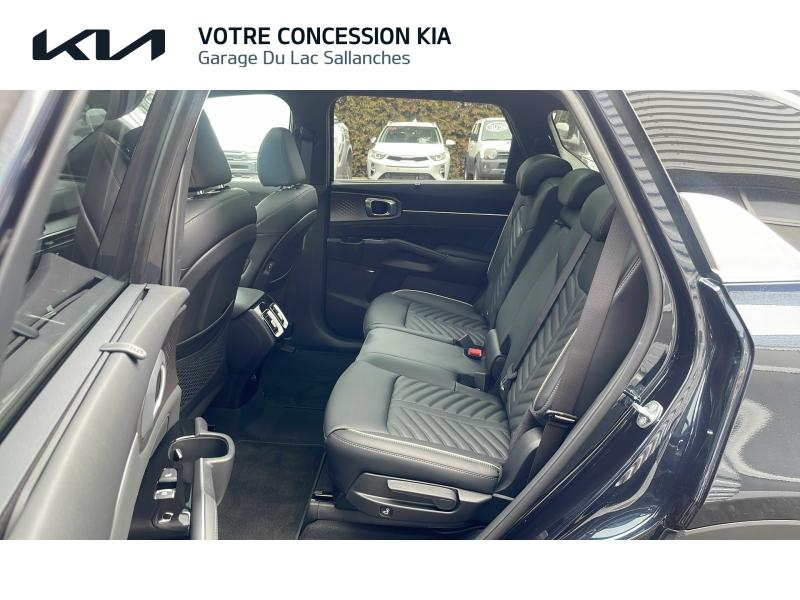 Photo 16 de l’annonce de KIA Sorento d’occasion à vendre à SALLANCHES
