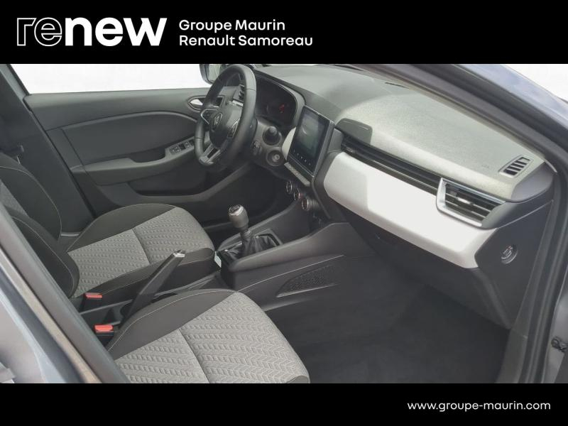 Photo 15 de l’annonce de RENAULT Clio d’occasion à vendre à SAMOREAU