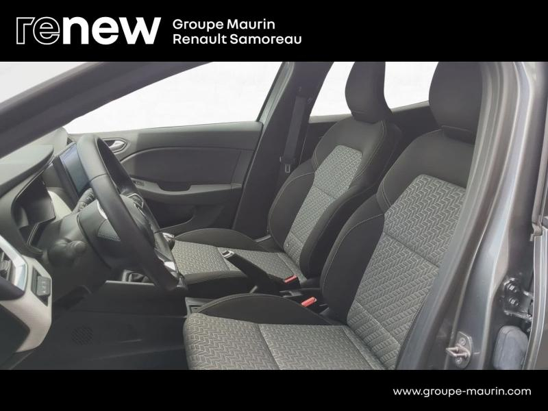 Photo 18 de l’annonce de RENAULT Clio d’occasion à vendre à SAMOREAU