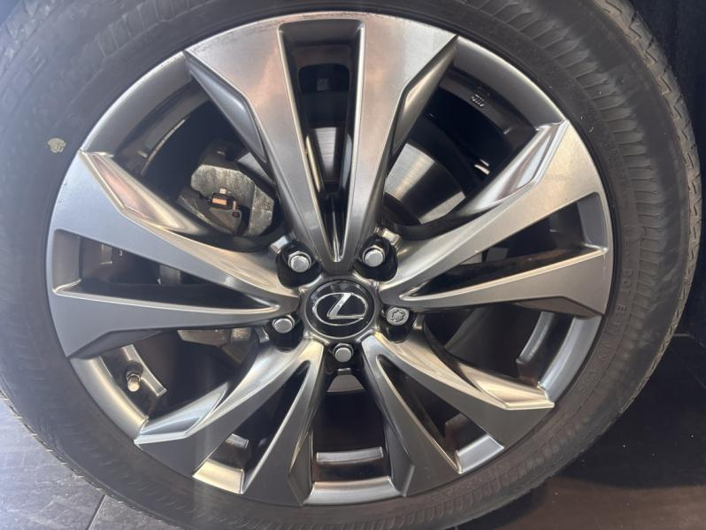 Photo 4 de l’annonce de LEXUS UX d’occasion à vendre à MONTFAVET