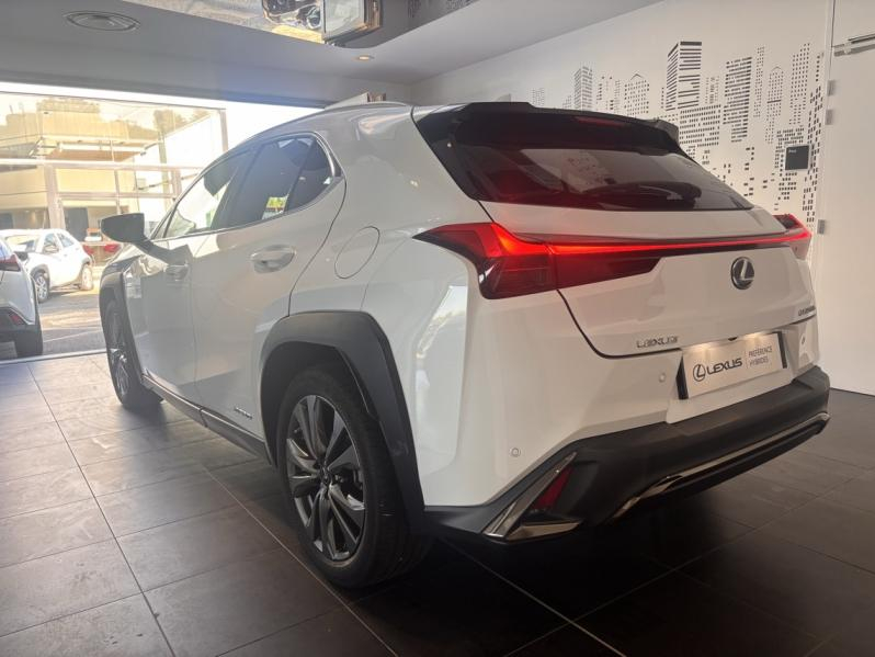 Photo 6 de l’annonce de LEXUS UX d’occasion à vendre à MONTFAVET